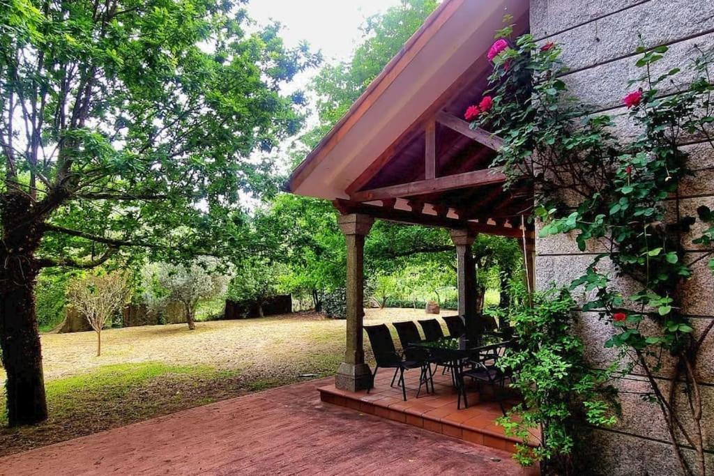 Villa Casa Matria Ponteareas Exterior foto
